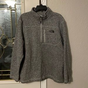 Mens The North Face XL half zip pullover